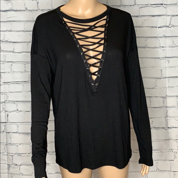 🌸NWT EXPRESS BLACK LONG SLEEVE BLOUSE - Picture 2 of 10